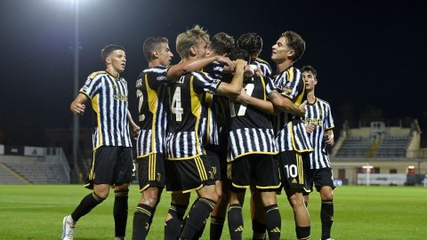 Koszulka Juventus Turyn 2023/2024 Meczowa/Player Koszulka Juventus Turyn 2023/2024 Meczowa/Player