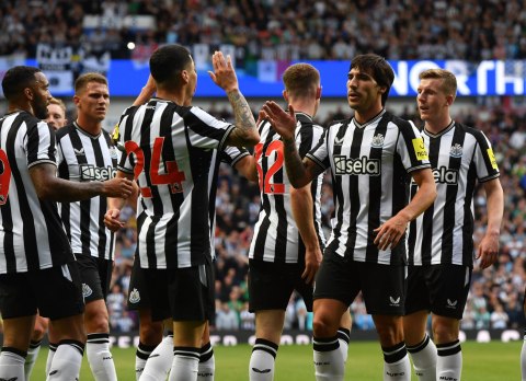 Koszulka Piłkarska Newcastle United 2023/2024 Home Fan Koszulka Piłkarska Newcastle United 2023/2024 Home Fan