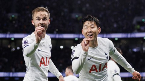 Koszulka Piłkarska Tottenham Hospur 2023/2024 Home Fan Koszulka Piłkarska Tottenham Hospur 2023/2024 Home Fan
