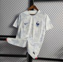 Koszulka piłkarska FRANCJA AWAY 2022 FAN Koszulka piłkarska FRANCJA AWAY 2022 FAN