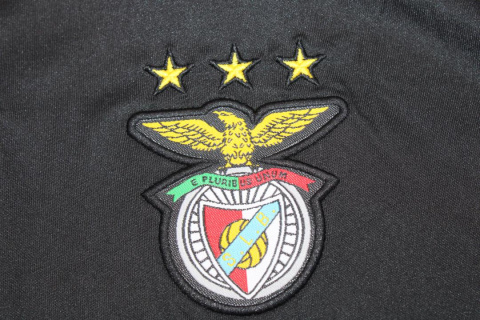 Koszulka Benfica Lizbona 2009/2010 Away Retro Koszulka Benfica Lizbona 2009/2010 Away Retro