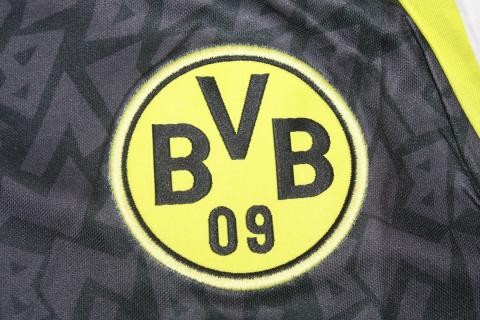 Koszulka Piłkarska Borussia Dortmund 1995/1996 Away Retro, Chapuisat, Moller, Sammer Koszulka Piłkarska Borussia Dortmund 1995/1996 Away Retro, Chapuisat, Moller, Sammer