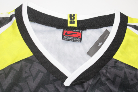 Koszulka Piłkarska Borussia Dortmund 1995/1996 Away Retro, Chapuisat, Moller, Sammer Koszulka Piłkarska Borussia Dortmund 1995/1996 Away Retro, Chapuisat, Moller, Sammer