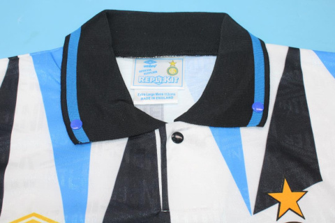 Koszulka Piłkarska Inter Mediolan 1991/1992 Away Retro, Klinsmann, Matthaus Koszulka Piłkarska Inter Mediolan 1991/1992 Away Retro, Klinsmann, Matthaus