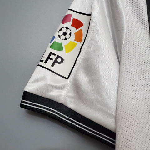 Koszulka Piłkarska Valencia CF 2000/2001 Home Retro, Mendieta, Claudio Lopez Koszulka Piłkarska Valencia CF 2000/2001 Home Retro, Mendieta, Claudio Lopez