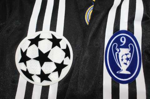 Koszulka Piłkarska Real Madryt 2004/05 Retro Wyjazdowa Koszulka Piłkarska Real Madryt 2004/05 Retro Wyjazdowa
