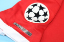 Koszulka Piłkarska Liverpool FC 2001/2002 UCL Home Retro, Owen, Heskey Koszulka Piłkarska Liverpool FC 2001/2002 UCL Home Retro, Owen, Heskey
