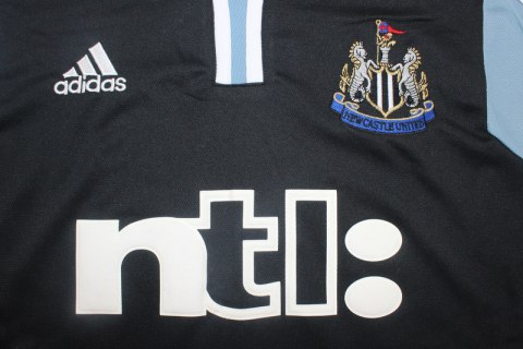Koszulka Piłkarska Newcastle United 2000/2001 Retro Koszulka Piłkarska Newcastle United 2000/2001 Retro
