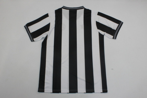 Koszulka Piłkarska Newcastle United 1983 Retro Koszulka Piłkarska Newcastle United 1983 Retro