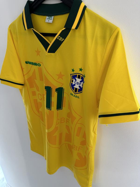 Koszulka Piłkarska Brazylia 1994 MŚ Home Retro, #11 Romario Koszulka Piłkarska Brazylia 1994 MŚ Home Retro, #11 Romario