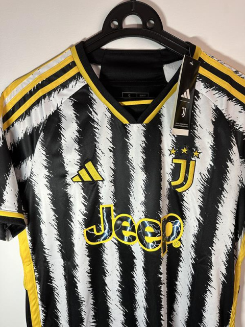 Koszulka Piłkarska Juventus Turyn 2023/2024 Koszulka Piłkarska Juventus Turyn 2023/2024
