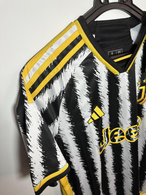 Koszulka Piłkarska Juventus Turyn 2023/2024 Koszulka Piłkarska Juventus Turyn 2023/2024