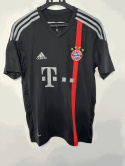 Koszulka Piłkarska Bayern Monachium 2014/2015 Away Retro Koszulka Piłkarska Bayern Monachium 2014/2015 Away Retro