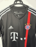 Koszulka Piłkarska Bayern Monachium 2014/2015 Away Retro Koszulka Piłkarska Bayern Monachium 2014/2015 Away Retro