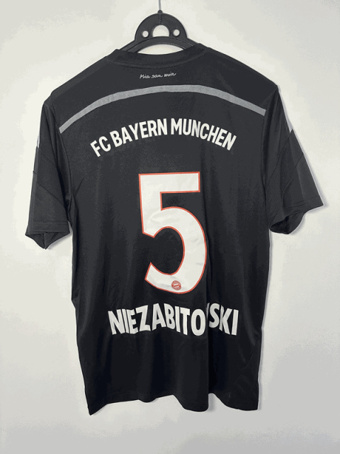 Koszulka Piłkarska Bayern Monachium 2014/2015 Away Retro Koszulka Piłkarska Bayern Monachium 2014/2015 Away Retro