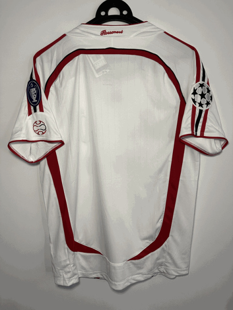 Koszulka Piłkarska AC Milan 2006/2007 Away Retro Koszulka Piłkarska AC Milan 2006/2007 Away Retro