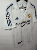 Koszulka Piłkarska Real Madryt 2001/2002 Retro Koszulka Piłkarska Real Madryt 2001/2002 Retro