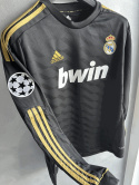 Koszulka Piłkarska Real Madryt 2011/2012 Away Retro Koszulka Piłkarska Real Madryt 2011/2012 Away Retro