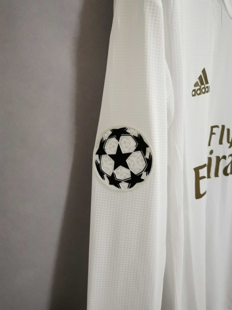 Koszulka Piłkarska Real Madryt 2019/2020 Retro Dł Rękaw Koszulka Piłkarska Real Madryt 2019/2020 Retro Dł Rękaw