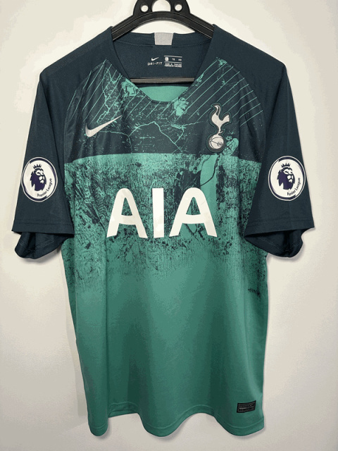 Koszulka Piłkarska TOTTENHAM HOSPUR AWAY 2018/2019 RETRO Koszulka Piłkarska TOTTENHAM HOSPUR AWAY 2018/2019 RETRO