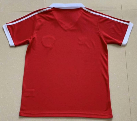 Koszulka Piłkarska Manchester United 1980/1982 Retro Koszulka Piłkarska Manchester United 1980/1982 Retro