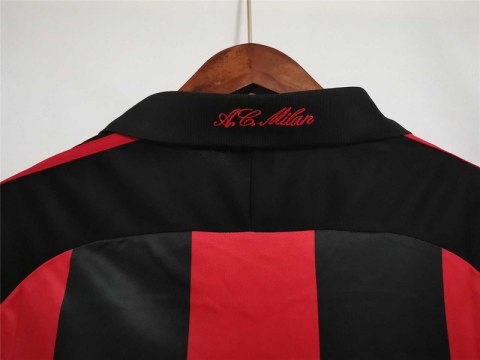 Koszulka Piłkarska AC Milan 2000/2001 Retro Koszulka Piłkarska AC Milan 2000/2001 Retro