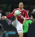 Koszulka Piłkarska AC Milan 2011/2012 Home Retro Dł Rękaw Koszulka Piłkarska AC Milan 2011/2012 Home Retro Dł Rękaw