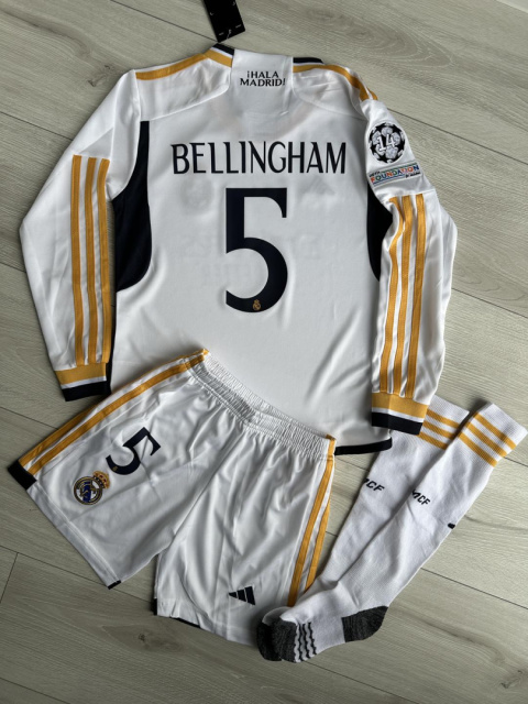 Piłkarski Komplet Dziecięcy Real Madryt 2023/2024 Home Długi Rękaw, Bellingham, Vini Jr Piłkarski Komplet Dziecięcy Real Madryt 2023/2024 Home Długi Rękaw, Bellingham, Vini Jr