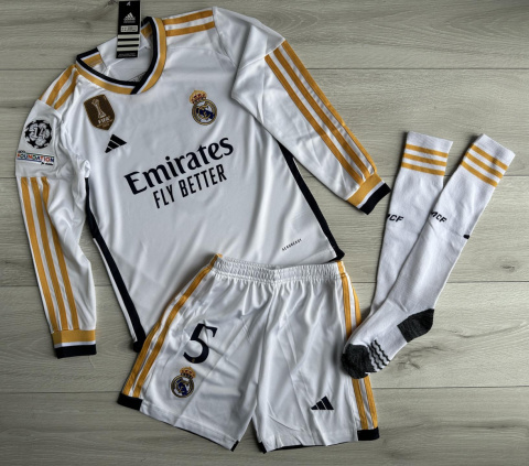 Piłkarski Komplet Dziecięcy Real Madryt 2023/2024 Home Długi Rękaw, Bellingham, Vini Jr Piłkarski Komplet Dziecięcy Real Madryt 2023/2024 Home Długi Rękaw, Bellingham, Vini Jr