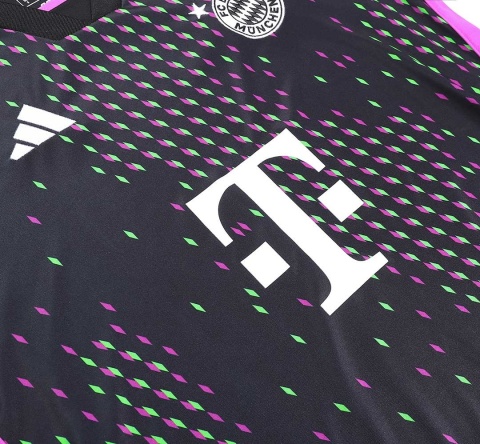 Koszulka Piłkarska Bayern Monachium 2023/2024 Away Fan, Kane, Sane, Koszulki Piłkarskie Ligi Niemieckiej Koszulka Piłkarska Bayern Monachium 2023/2024 Away Fan, Kane, Sane, Koszulki Piłkarskie Ligi Niemieckiej