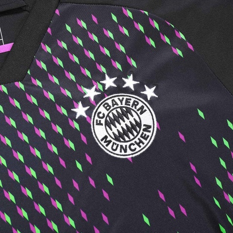 Koszulka Piłkarska Bayern Monachium 2023/2024 Away Fan, Kane, Sane, Koszulki Piłkarskie Ligi Niemieckiej Koszulka Piłkarska Bayern Monachium 2023/2024 Away Fan, Kane, Sane, Koszulki Piłkarskie Ligi Niemieckiej