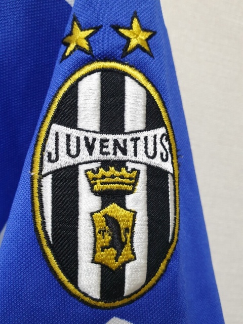 Koszulka Piłkarska Juventus Turyn 1997/1998 Away Retro, Del Piero, Zidane, Inzaghi Koszulka Piłkarska Juventus Turyn 1997/1998 Away Retro, Del Piero, Zidane, Inzaghi
