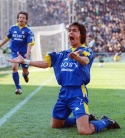 Koszulka Piłkarska Juventus Turyn 1997/1998 Away Retro Koszulka Piłkarska Juventus Turyn 1997/1998 Away Retro