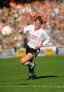 Koszulka Piłkarska Liverpool FC 1985/1986 Away Retro Długi Rękaw Koszulka Piłkarska Liverpool FC 1985/1986 Away Retro Długi Rękaw