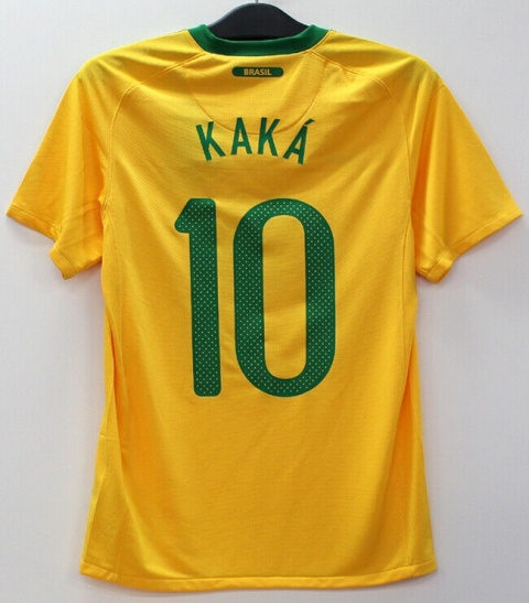 Koszulka Piłkarska Brazylia 2010 Home Retro, #10 Kaka Koszulka Piłkarska Brazylia 2010 Home Retro, #10 Kaka
