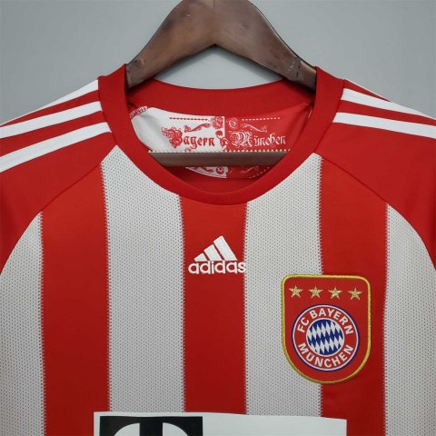 Koszulka Piłkarska Bayern Monachium 2010/2011 Home Retro, Robben, Ribery Koszulka Piłkarska Bayern Monachium 2010/2011 Home Retro, Robben, Ribery
