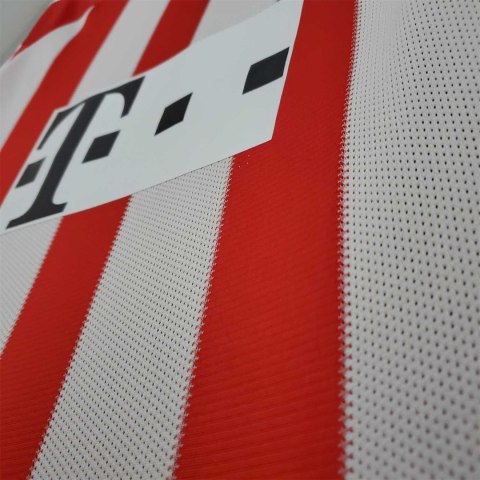 Koszulka Piłkarska Bayern Monachium 2010/2011 Home Retro, Robben, Ribery Koszulka Piłkarska Bayern Monachium 2010/2011 Home Retro, Robben, Ribery