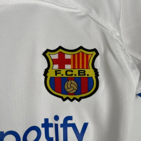 Piłkarski Komplet Strój Dziecięcy FC Barcelona Away 2023/2024, Lewandowski Piłkarski Komplet Strój Dziecięcy FC Barcelona Away 2023/2024, Lewandowski