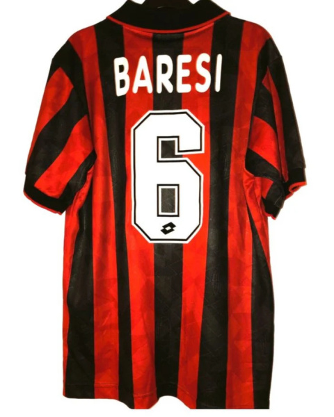 Koszulka Piłkarska AC Milan 1993/1994 Home Retro, van Basten, Baresi, Maldini, Gullit, Rijkaard Koszulka Piłkarska AC Milan 1993/1994 Home Retro, van Basten, Baresi, Maldini, Gullit, Rijkaard