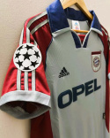 Koszulka Piłkarska Bayern Monachium 1998/1999 Away UCL Final Retro, Elber, Matthaus, Scholl Koszulka Piłkarska Bayern Monachium 1998/1999 Away UCL Final Retro, Elber, Matthaus, Scholl