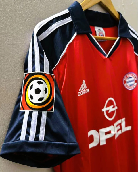 Koszulka Piłkarska Bayern Monachium 2000/2001 Home Retro, Elber, Effenberg, Matthaus Koszulka Piłkarska Bayern Monachium 2000/2001 Home Retro, Elber, Effenberg, Matthaus