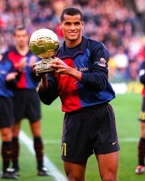 Koszulka Piłkarska FC Barcelona 1999/2000 Home Retro Koszulka Piłkarska FC Barcelona 1999/2000 Home Retro