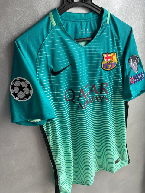 Koszulka Piłkarska FC Barcelona 2016/2017 3rd Retro, MESSI, SUAREZ, NEYMAR, INITESTA, XAVI Koszulka Piłkarska FC Barcelona 2016/2017 3rd Retro, MESSI, SUAREZ, NEYMAR, INITESTA, XAVI