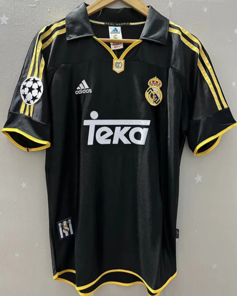 Koszulka Piłkarska Real Madryt 1999/2000 UCL Final Retro, #7 Raul Koszulka Piłkarska Real Madryt 1999/2000 UCL Final Retro, #7 Raul