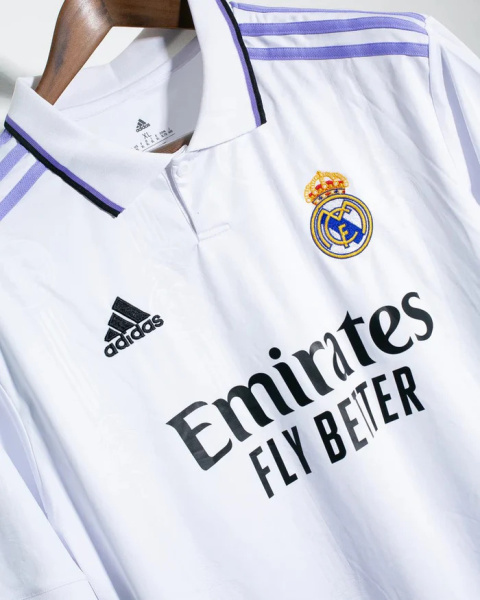 Koszulka Piłkarska Real Madryt 2022/2023 Retro, Benzema, Modric, Vini Jr Koszulka Piłkarska Real Madryt 2022/2023 Retro, Benzema, Modric, Vini Jr