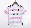 Piłkarski Komplet Strój Dziecięcy Juventus Turyn Away 2023/2024, Milik, Chiesa Piłkarski Komplet Strój Dziecięcy Juventus Turyn Away 2023/2024, Milik, Chiesa