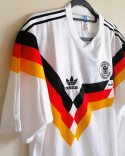 Koszulka Piłkarska Niemcy MŚ 1990 Home RETRO, Voller, Matthaus, Klinsmann Koszulka Piłkarska Niemcy MŚ 1990 Home RETRO, Voller, Matthaus, Klinsmann