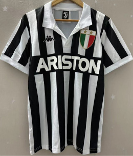 Koszulka Piłkarska Juventus Turyn 1984/1985 Home Retro, #11 Boniek