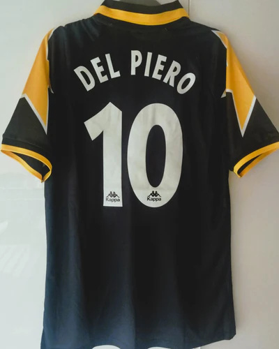 Koszulka Piłkarska Juventus Turyn 1995/1997 3rd Retro, DEL PIERO, BOKSIC, VIERI Koszulka Piłkarska Juventus Turyn 1995/1997 3rd Retro, DEL PIERO, BOKSIC, VIERI