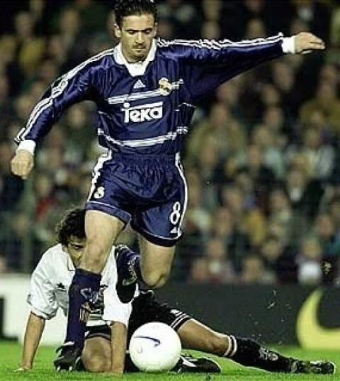Koszulka Piłkarska Real Madryt 1998/1999 Away Retro Koszulka Piłkarska Real Madryt 1998/1999 Away Retro